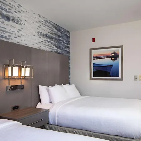 Embassy Suites By Hilton Portland Maine-3